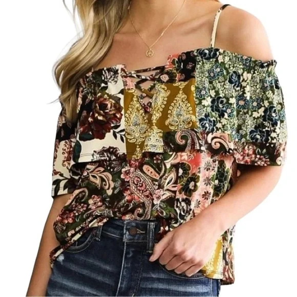 Daytrip Floral Cold Shoulder Shirt - Picture 3 of 5
